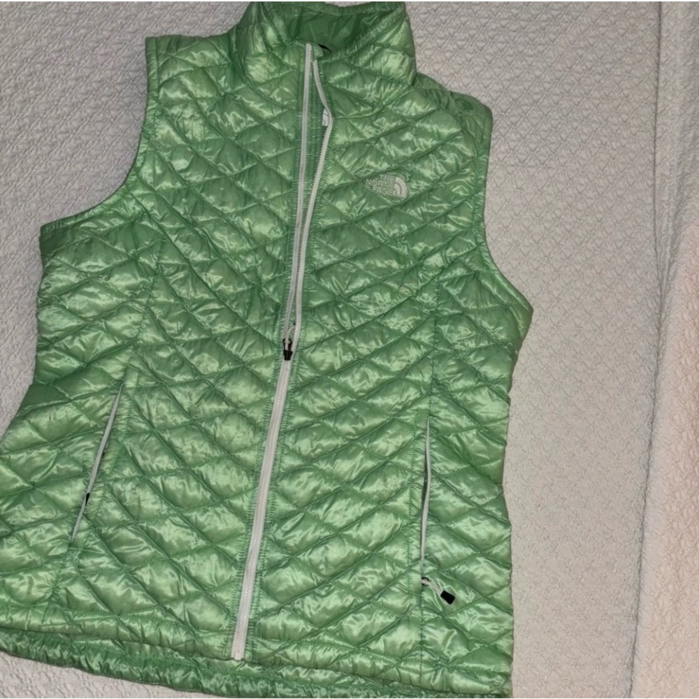 The North Face Women’s THERMOBALL™ Vest Ice Green Large Packable